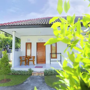 2* Pensjonat Telaga Sari Bingin
